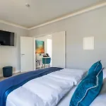 Strandvilla Glueckauf Aparthotel Binz