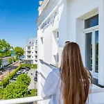 Aparthotel Strandvilla Glueckauf 4*