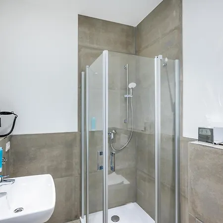 Апарт-отель Strandvilla Glueckauf Остзебад Бинц