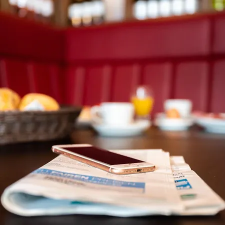 Апарт-отель Strandvilla Glueckauf Остзебад Бинц