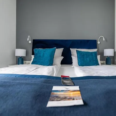 Апарт-отель Strandvilla Glueckauf Остзебад Бинц