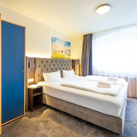 Strandvilla Glueckauf Apartmanhotel 4*