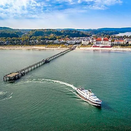 Strandvilla Glueckauf