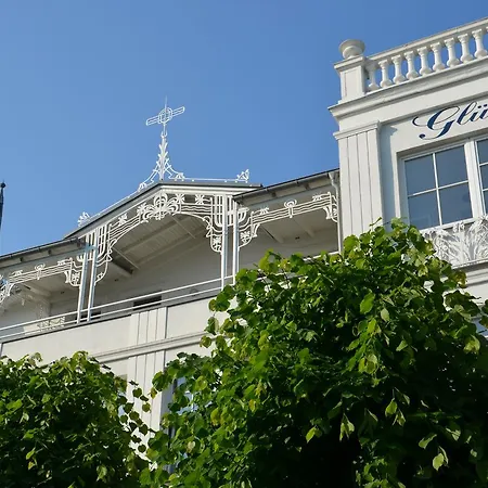Апарт-отель Strandvilla Glueckauf 4*