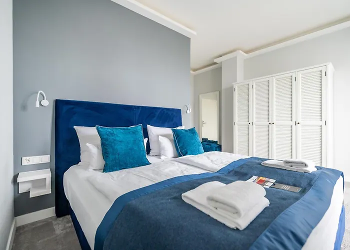 Hotel apartamentowy Strandvilla Glueckauf 4*