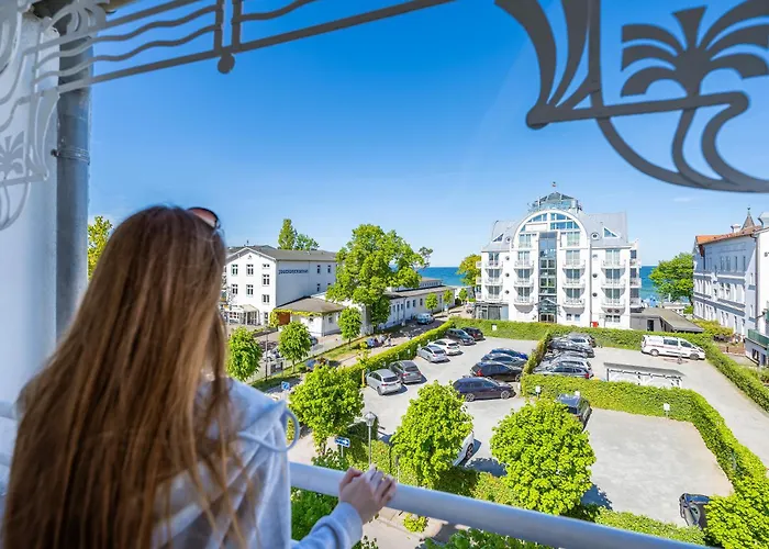 Hotel apartamentowy Strandvilla Glueckauf 4*